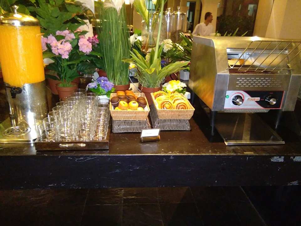 Gastro The Grand Southsea Khaolak Beach Resort