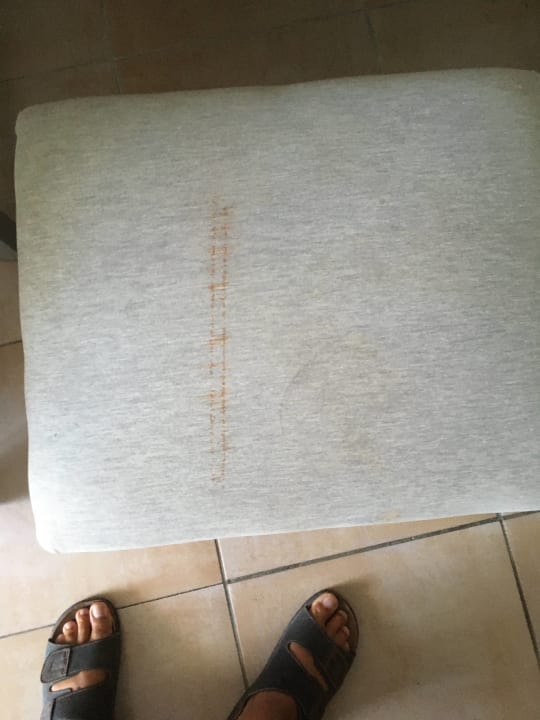 Zimmer Sandy Beach Resort