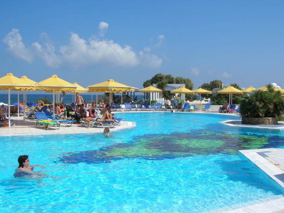 Pool Hotel Serita Beach