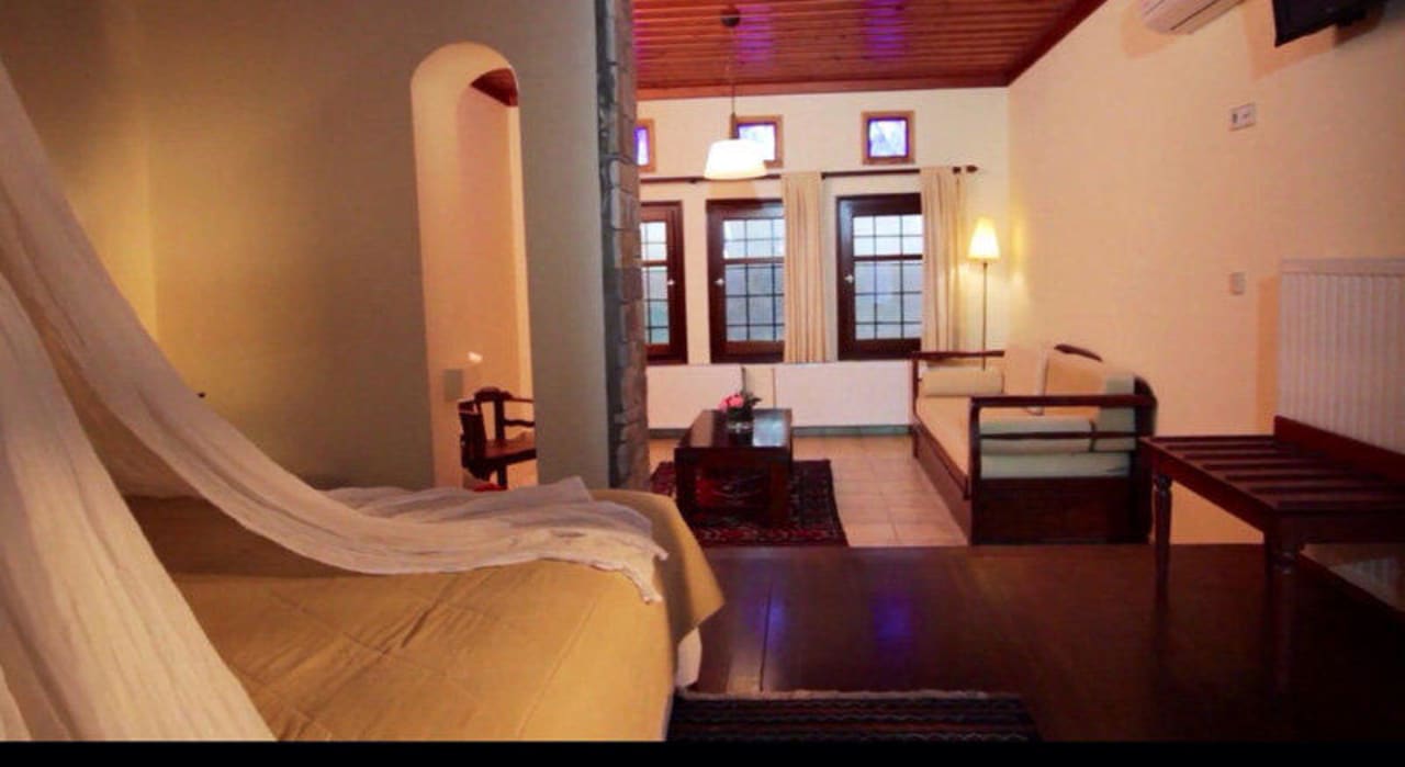 Studios Damouchari Apartments