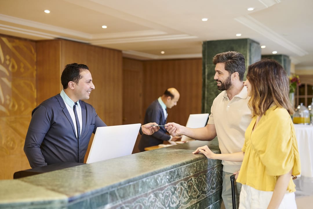 Lobby Iberostar Waves Averroes