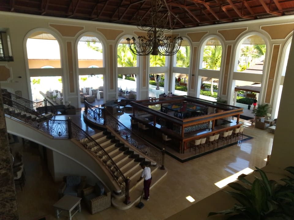 Lobby Majestic Colonial Punta Cana