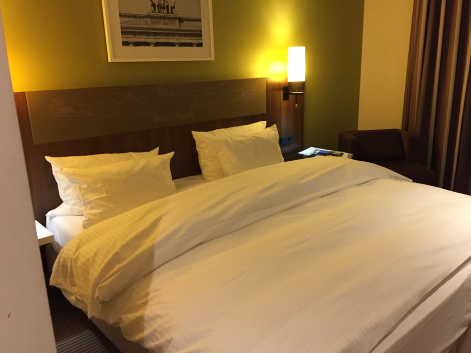 Zimmer Leonardo Royal Hotel Berlin Alexanderplatz