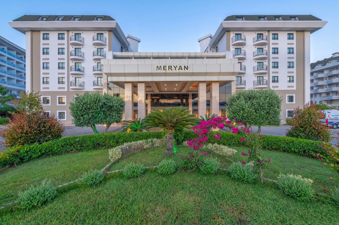 Außenansicht Hotel Meryan