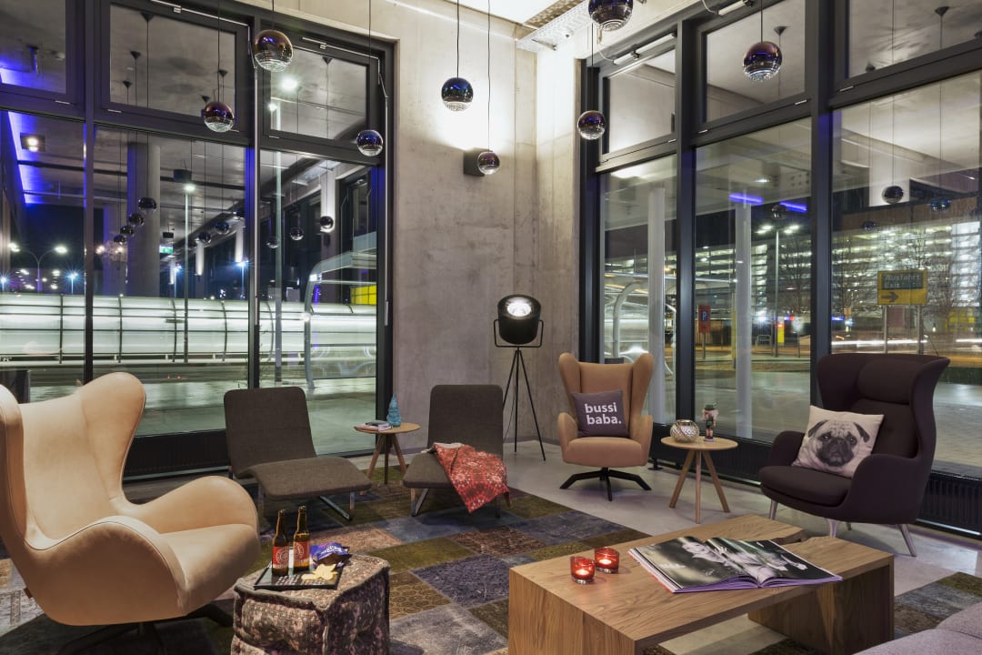 Lobby MOXY Vienna Airport