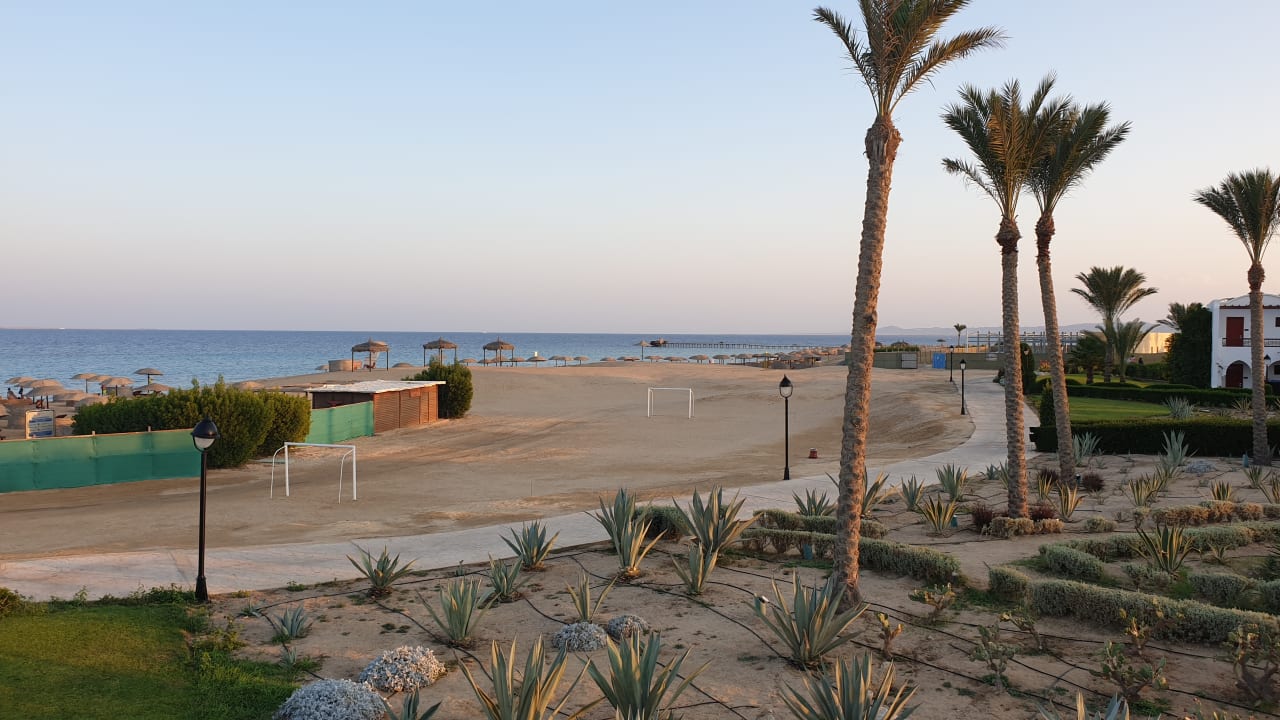 Strand Hotel Gorgonia Beach Resort