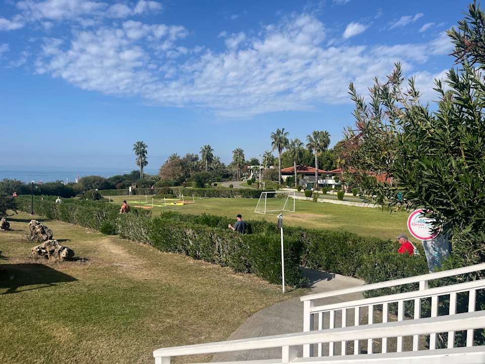 Gartenanlage Alba Queen Hotel