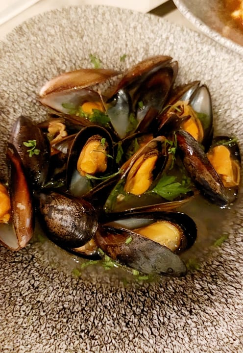 Gastro Crystal Springs Beach Hotel