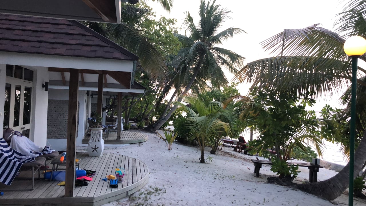 Zimmer Ellaidhoo Maldives by Cinnamon