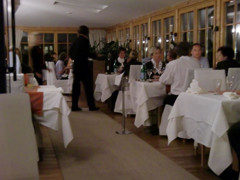 Blick ins Restaurant Alpines Gourmet Hotel Montanara