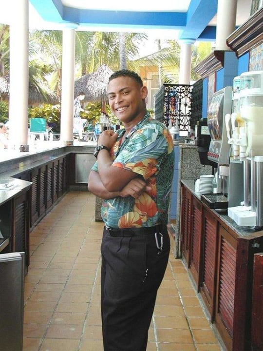 An der Poolbar Hotel Riu Bambu