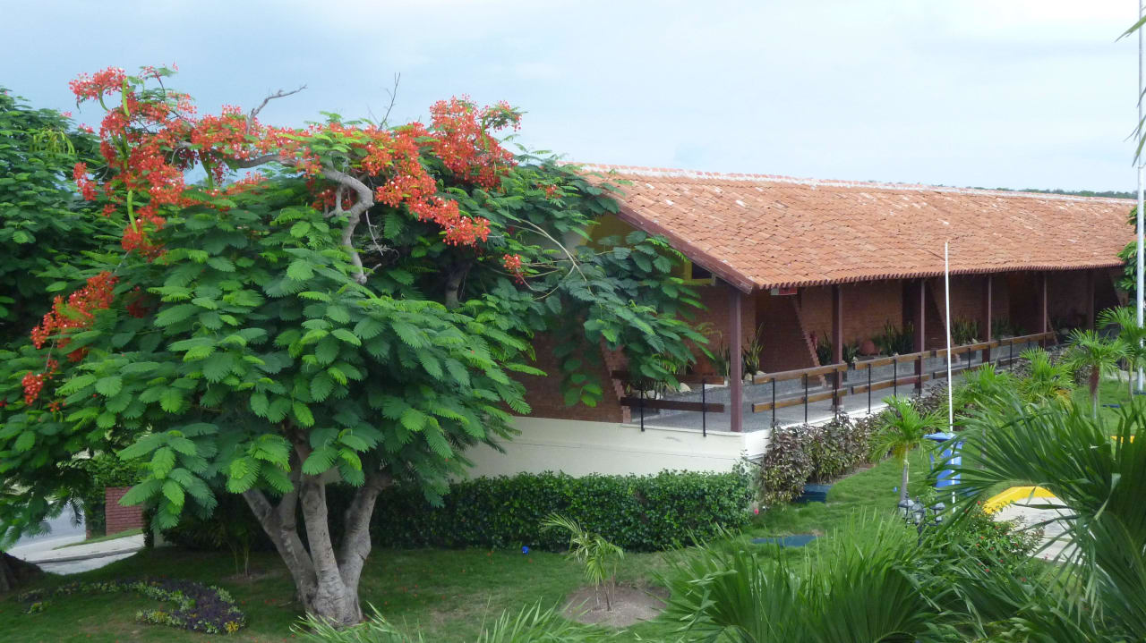 Nebengebäude Hotel Versalles