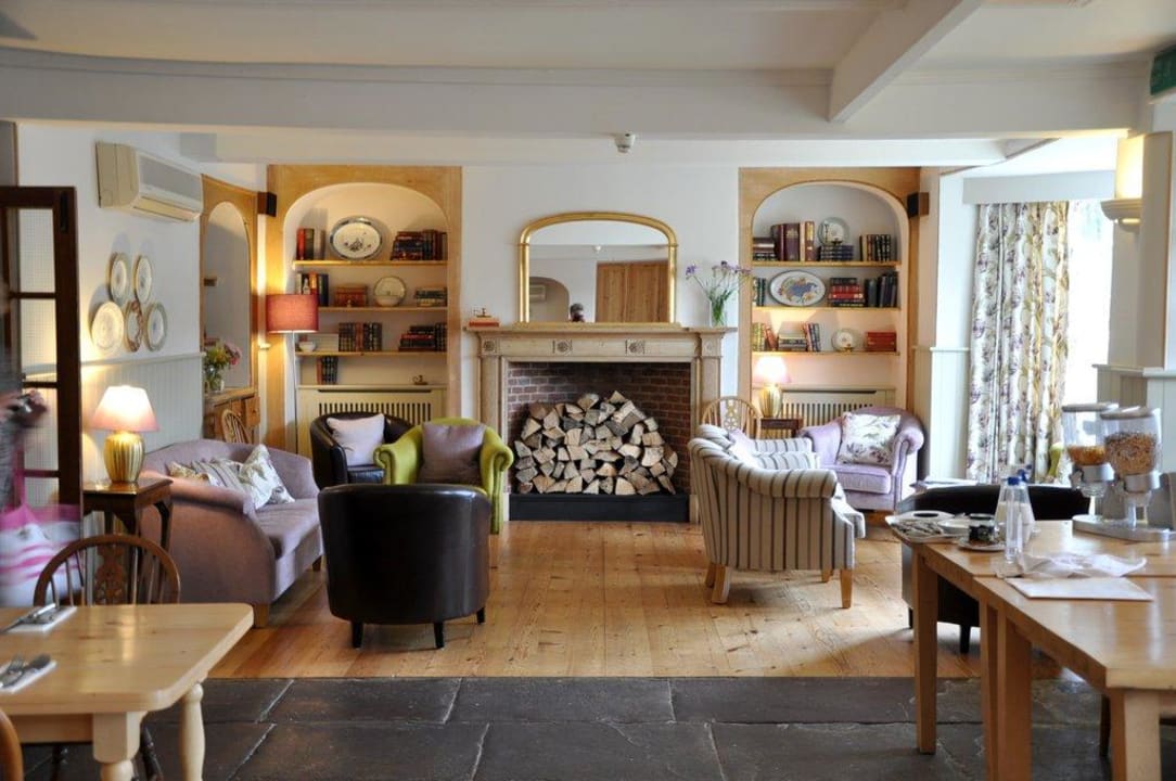 Teil des Fühstücksraumes Bodkin House Hotel