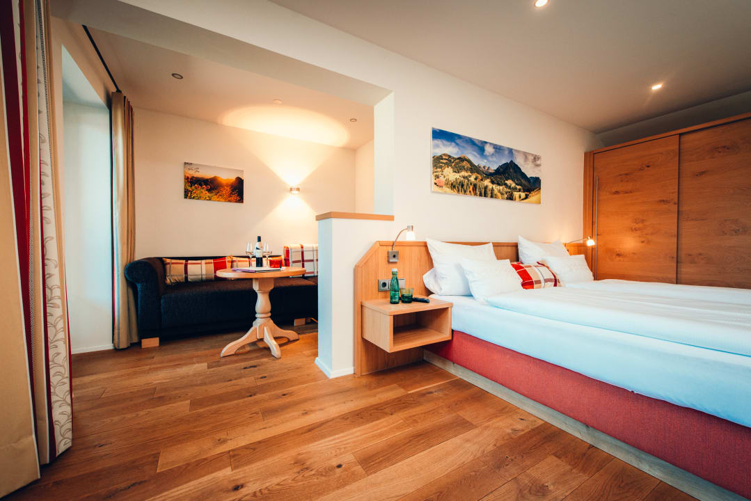Zimmer Hotel Almajur