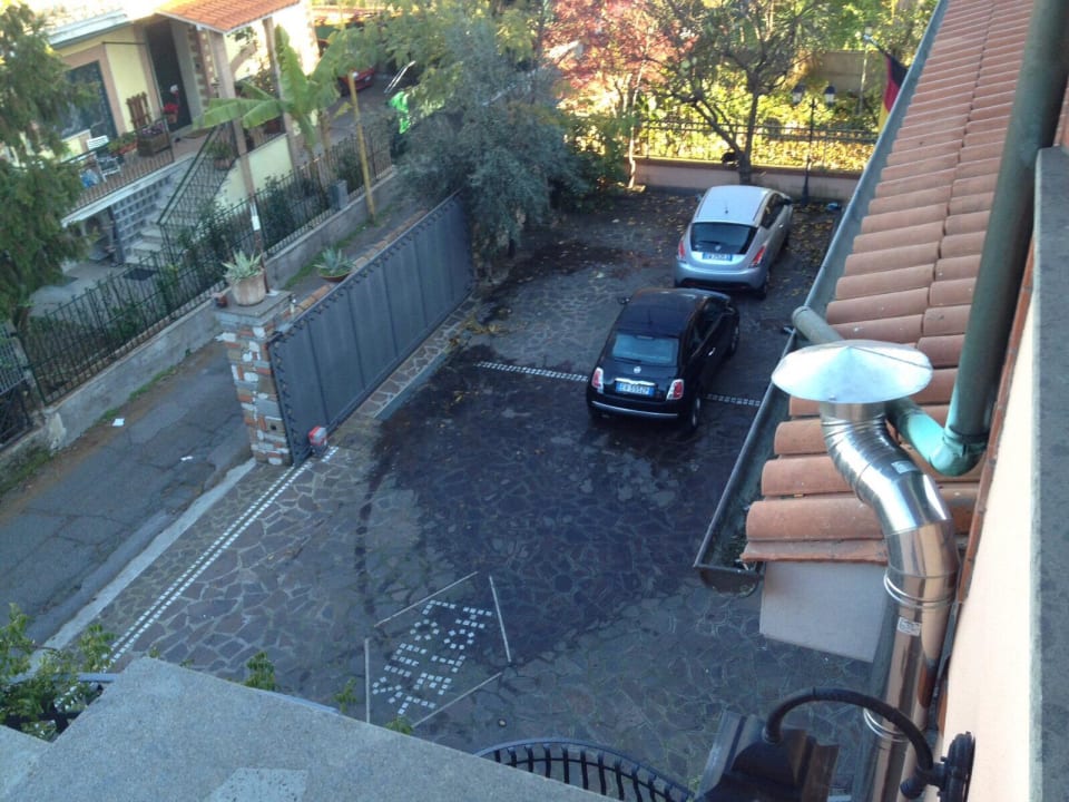 Parkplatz Hotel Louis II