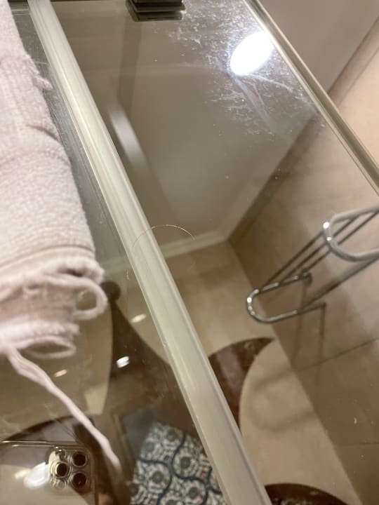 Zimmer Well Palace Side