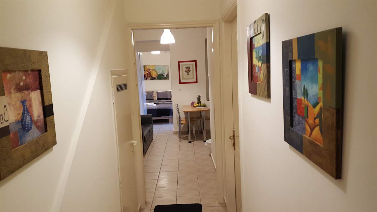 Zimmer Patras Port apartment