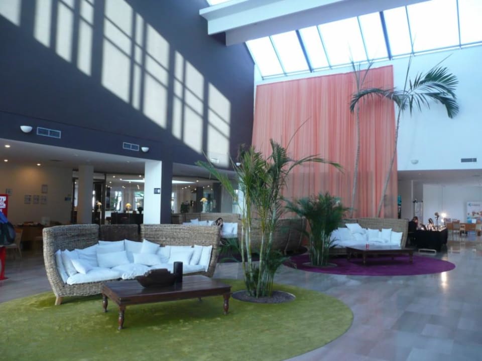 Hotelhalle Grand Palladium Select Palace Ibiza