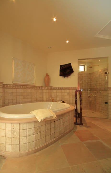 Bedouin Suite Nr. 20 Al Maha, A Luxury Collection Desert Resort & Spa