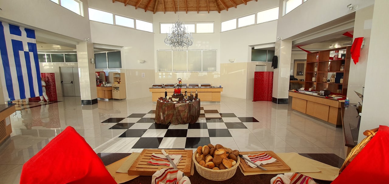 Gastro Grand Blue Beach Hotel
