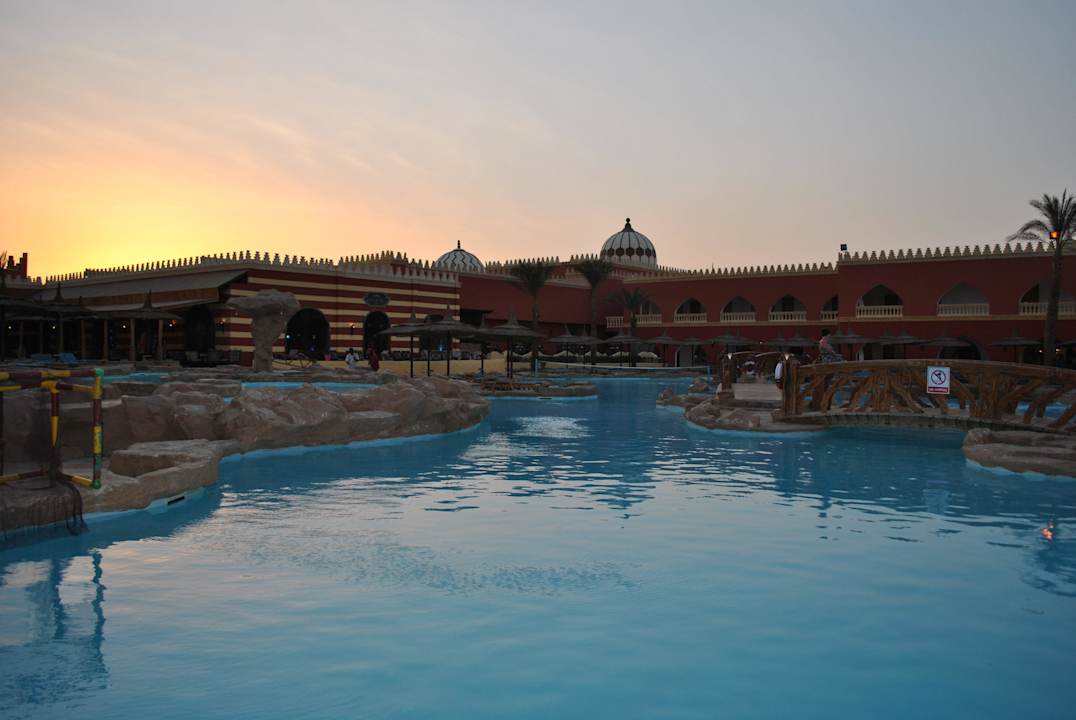 Super basenik Pickalbatros Alf Leila Wa Leila Resort - Neverland Hurghada