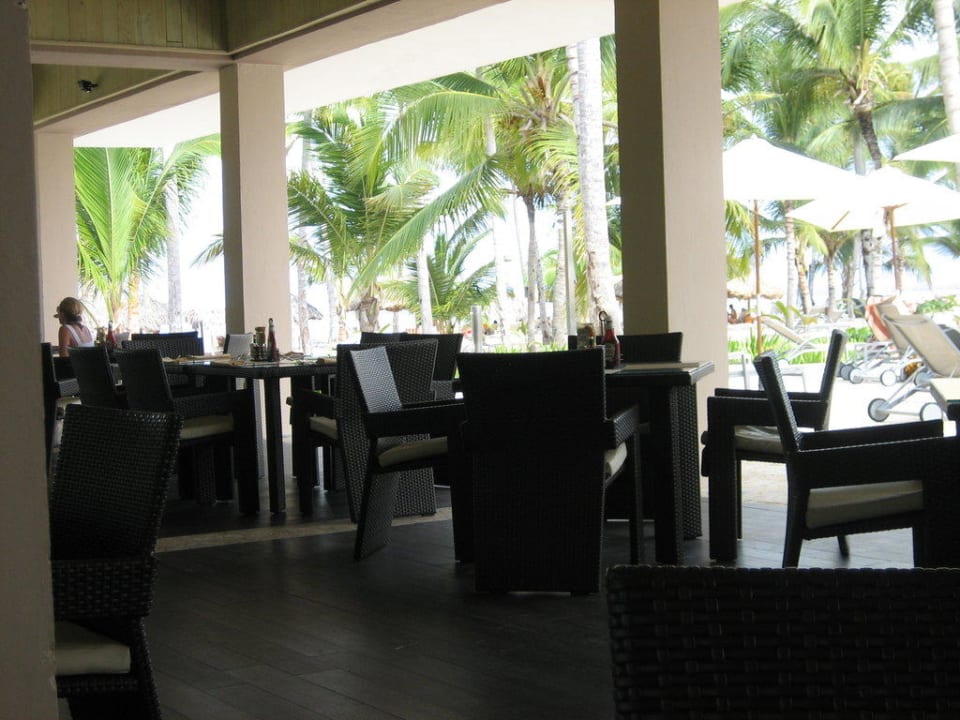 Sea Blue Bar am Infinity Pool Catalonia Royal Bavaro - Adults only