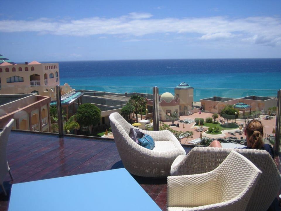 Blick von der Außenterrasse vor der Lobby H10 Playa Esmeralda - Adults only