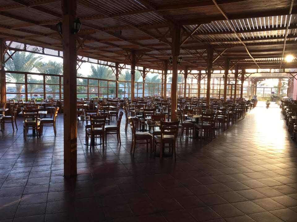 Gastro Three Corners Sea Beach Resort