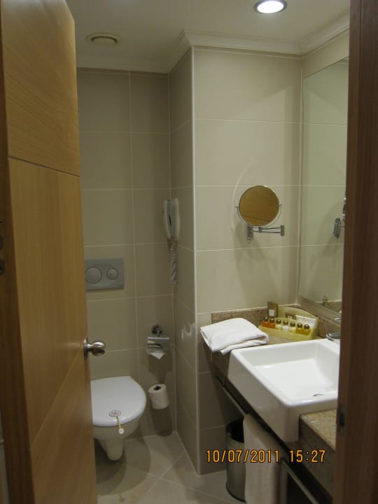 Ванная комната - основное здание Akka Alinda Hotel