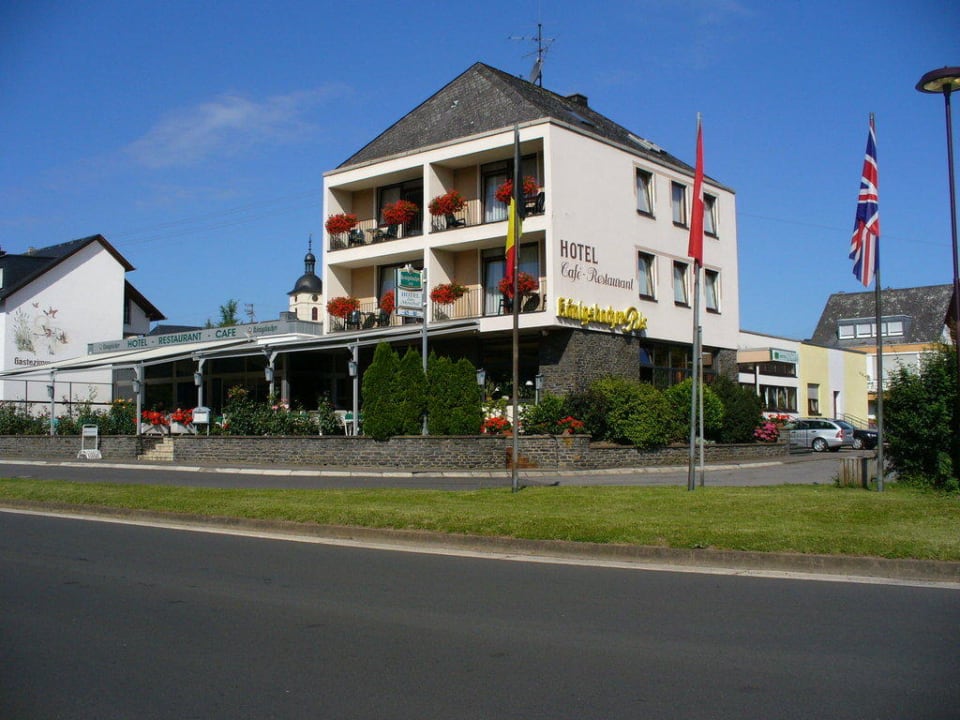 Hotel Zum Moseltal in Mehring Hotel Zum Moseltal