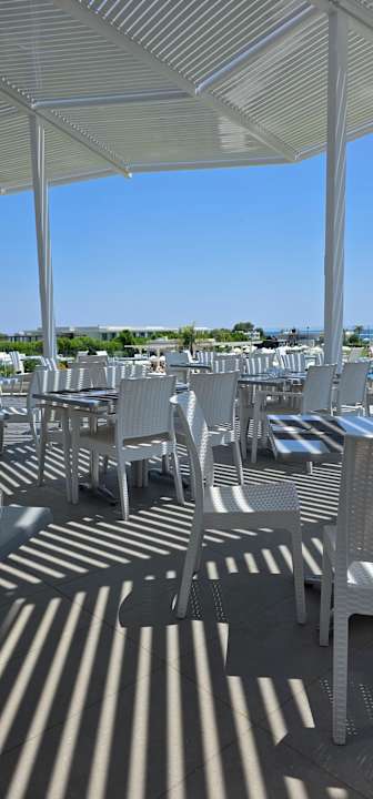 Gastro Asterias Beach Resort