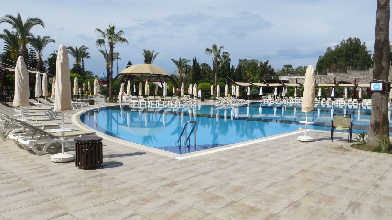 Pool Saphir Resort & Spa