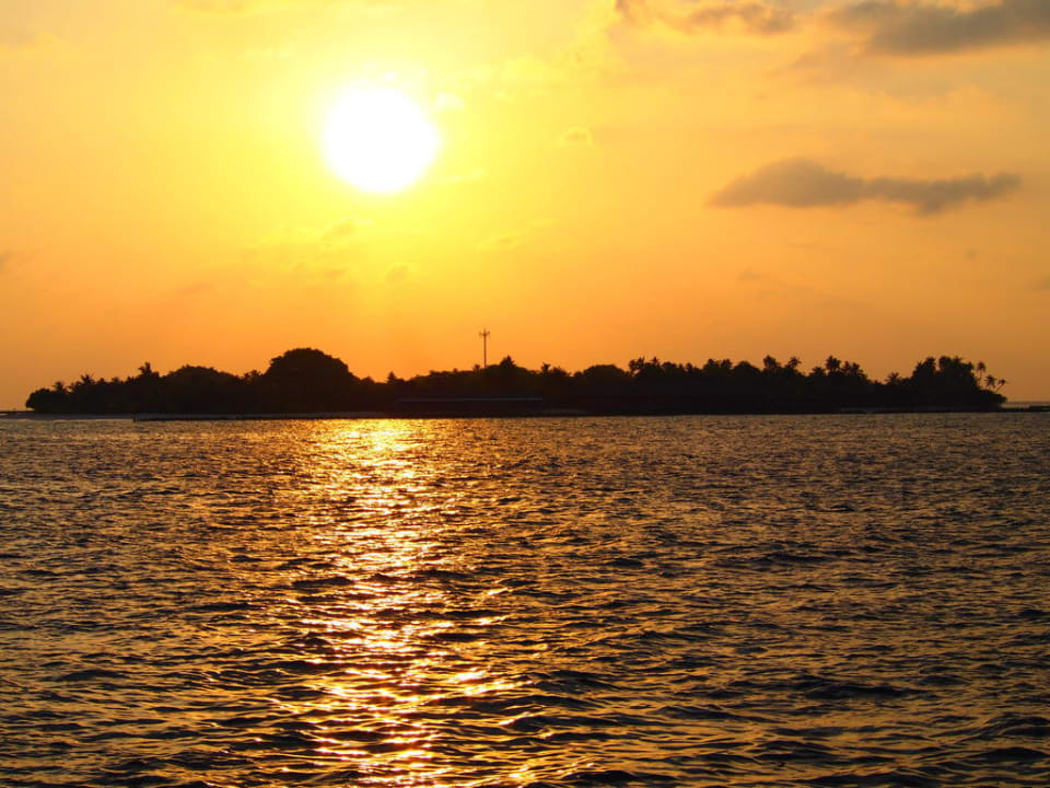 Kuredu bei Sonnenuntergang Kuredu Island Resort & Spa