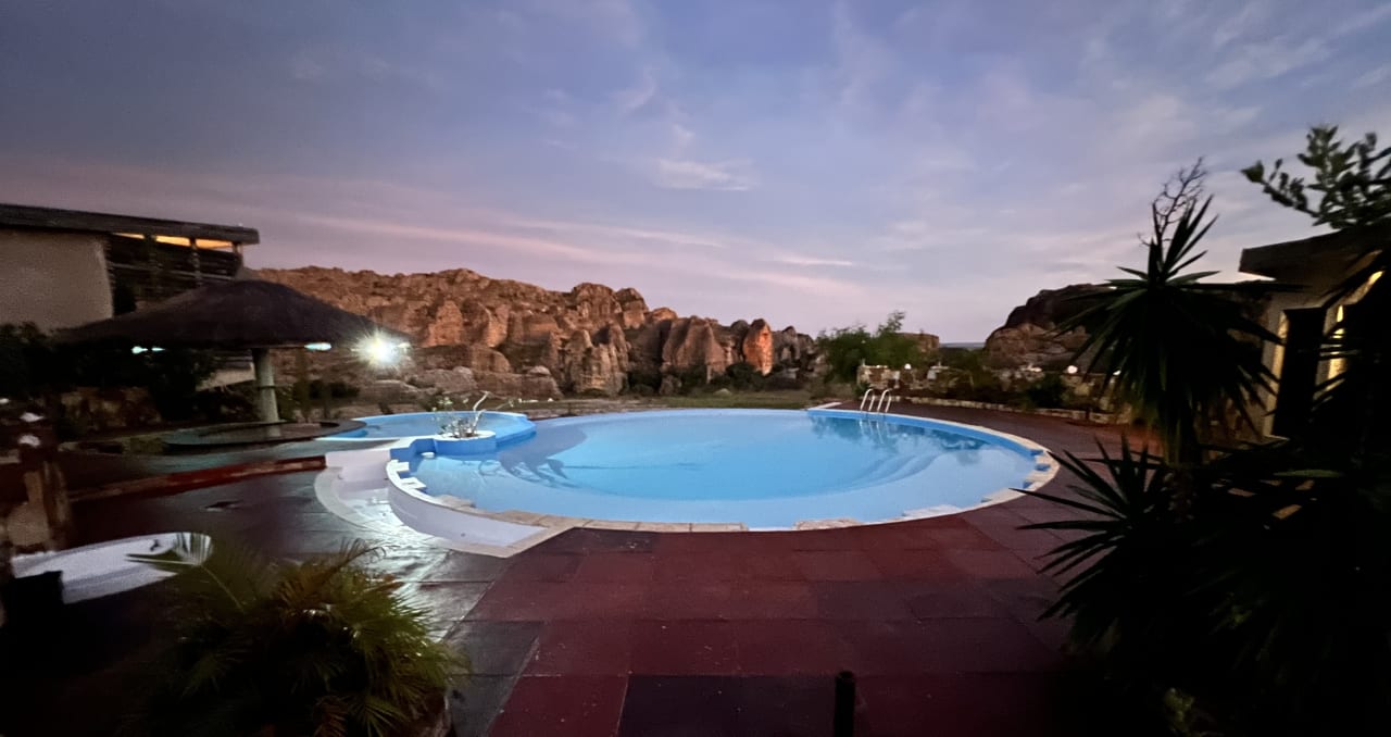 Pool Isalo Rock Lodge