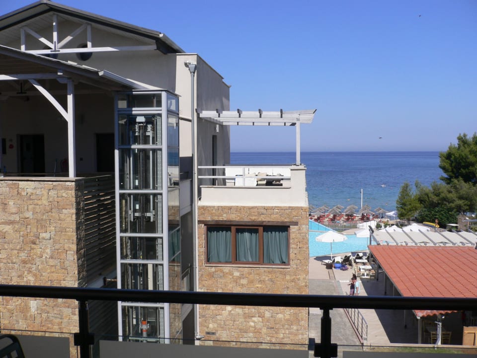 Blick vom Wohnzimmer Balkon (Suite 151) Istion Club & Spa