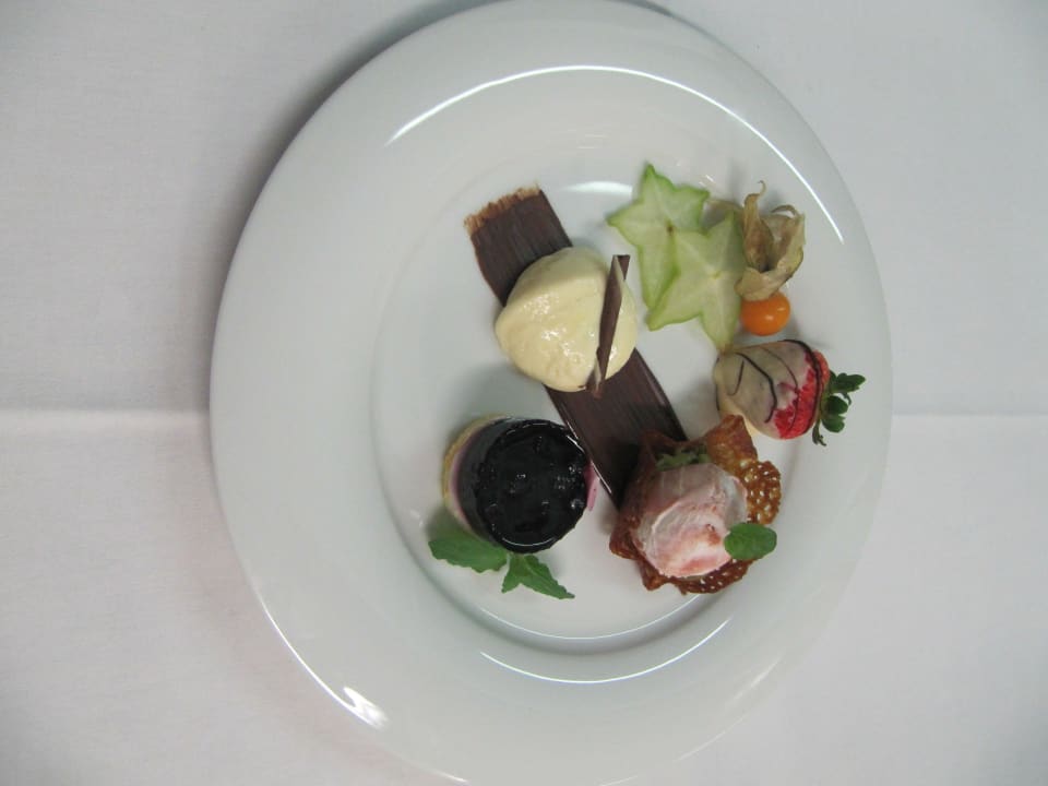 Dessert im Rahmen der Halbpension Morada Strandhotel Ostseebad Kühlungsborn