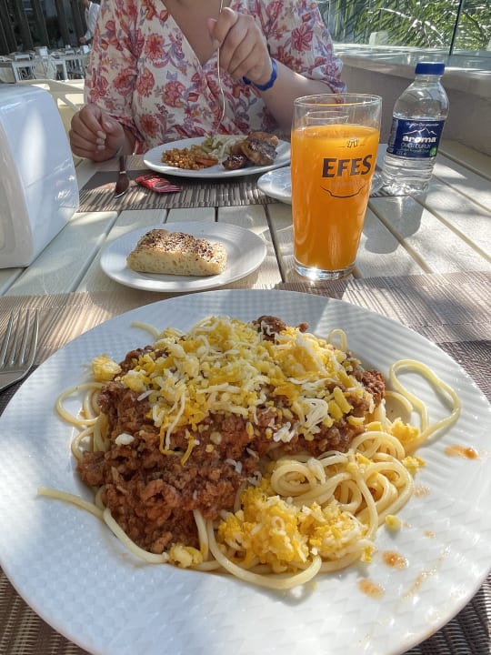 Gastro The Sense Deluxe Hotel