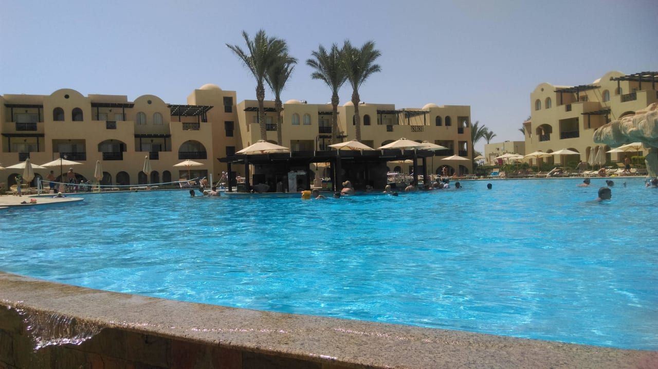 Anschwimmbare Poolbar genial Stella Garden Resort & Spa, Makadi Bay