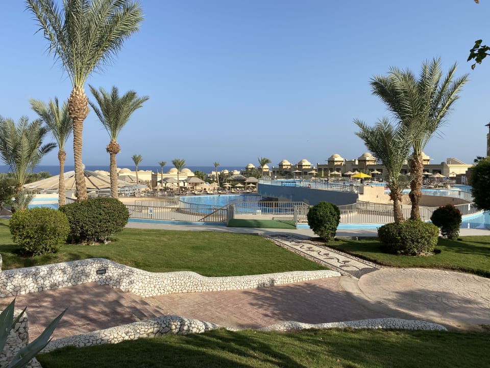 Pool Serenity Alpha Beach