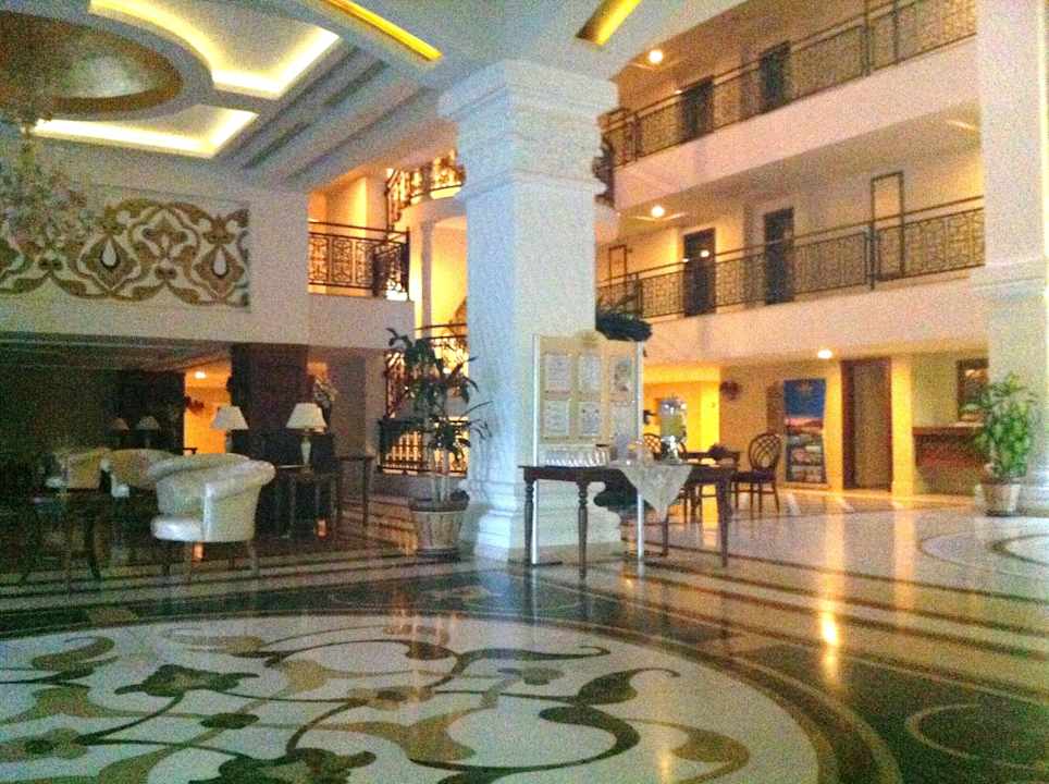 Lobby Aydinbey Kings Palace & Spa