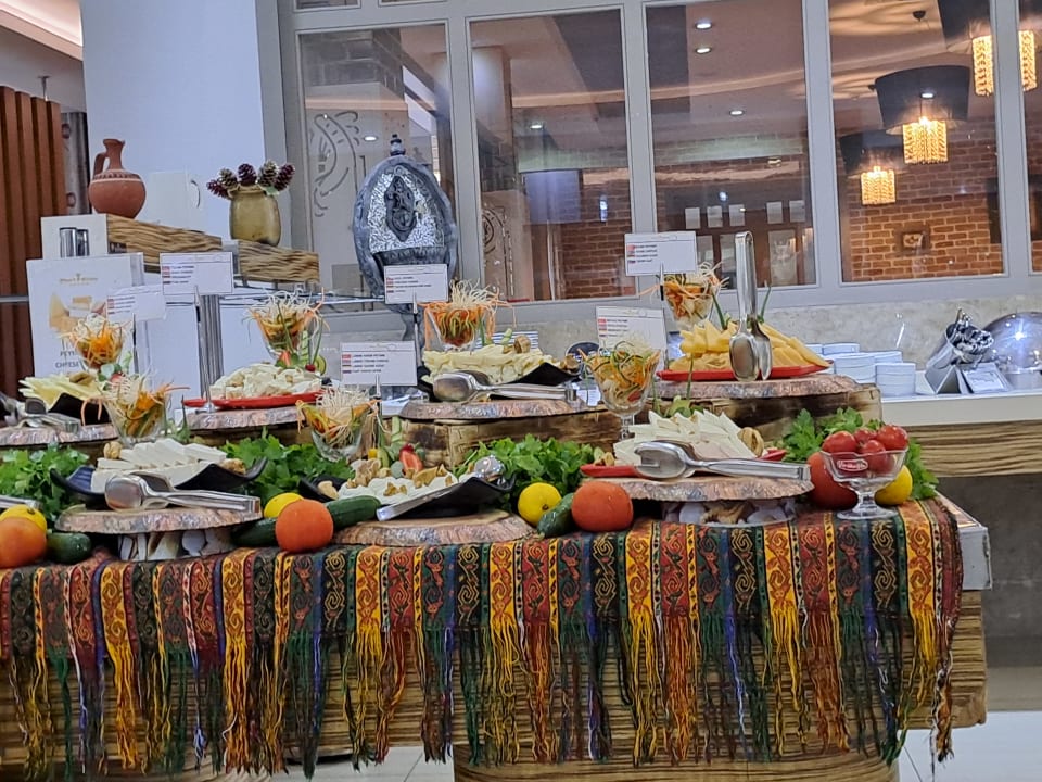 Gastro Port Side Resort Hotel