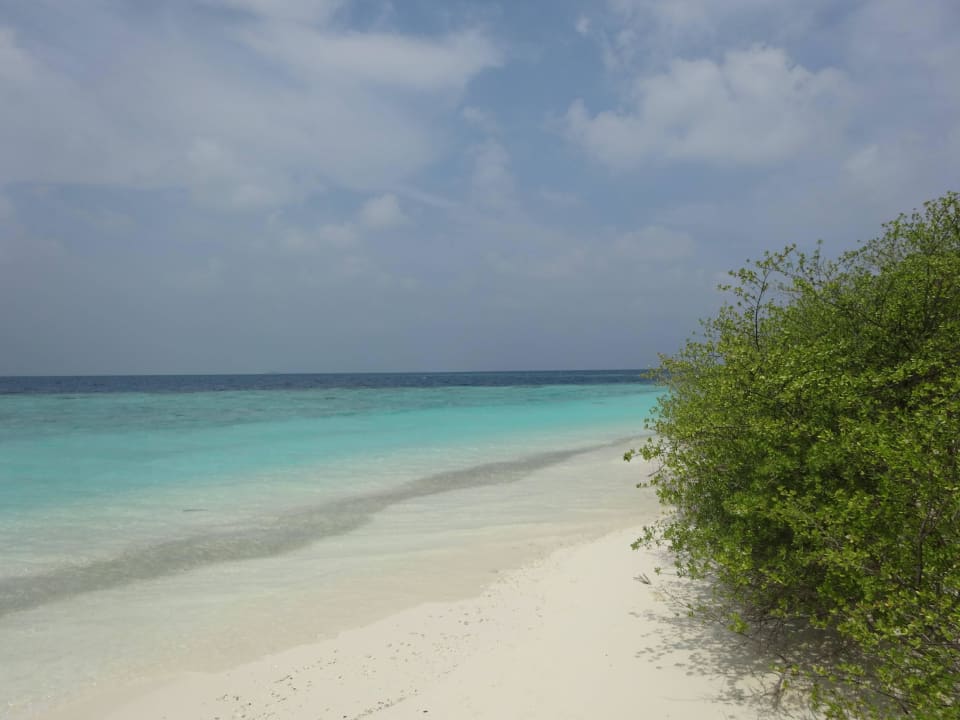 Die wilde Strandseite Adaaran Club Rannalhi - All Inclusive