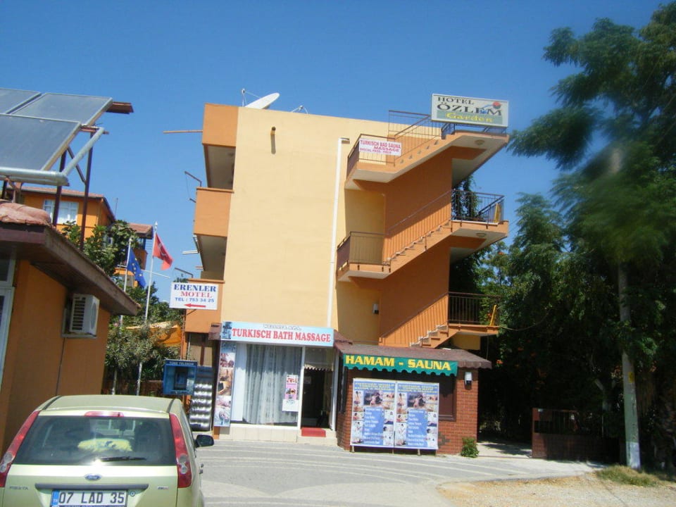 Hinterhaus Özlem Garden Hotel