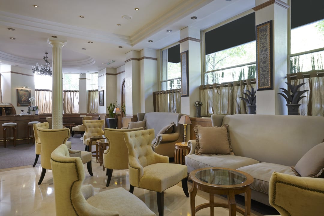 Lobby Royal Hotel Paris