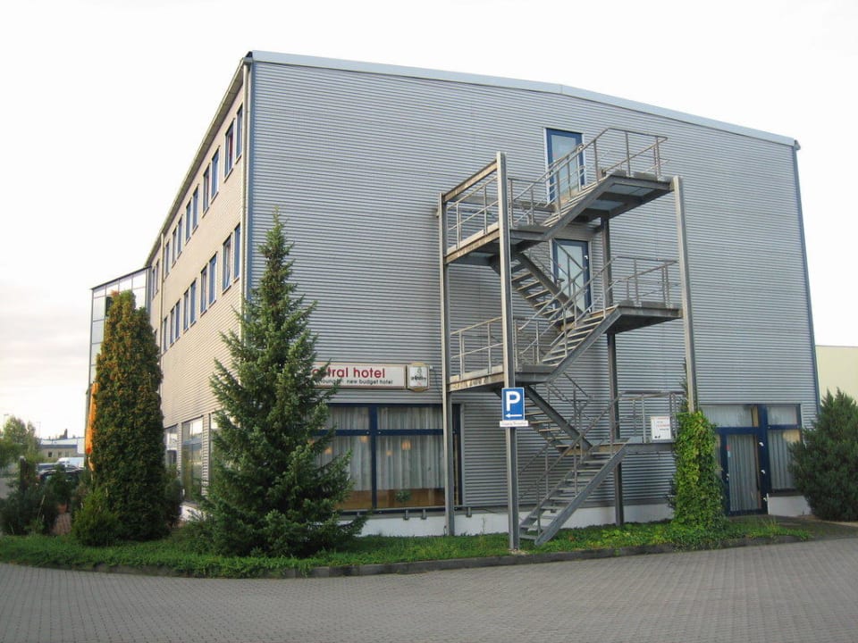 Außenansicht astral'Inn Hotel Leipzig/Astral New Budget Hotel