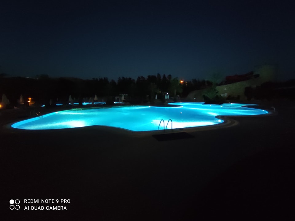 Pool Blue Waters Club