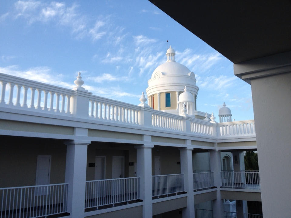 Vor den Hotelzimmern  Hotel Riu Palace Bavaro