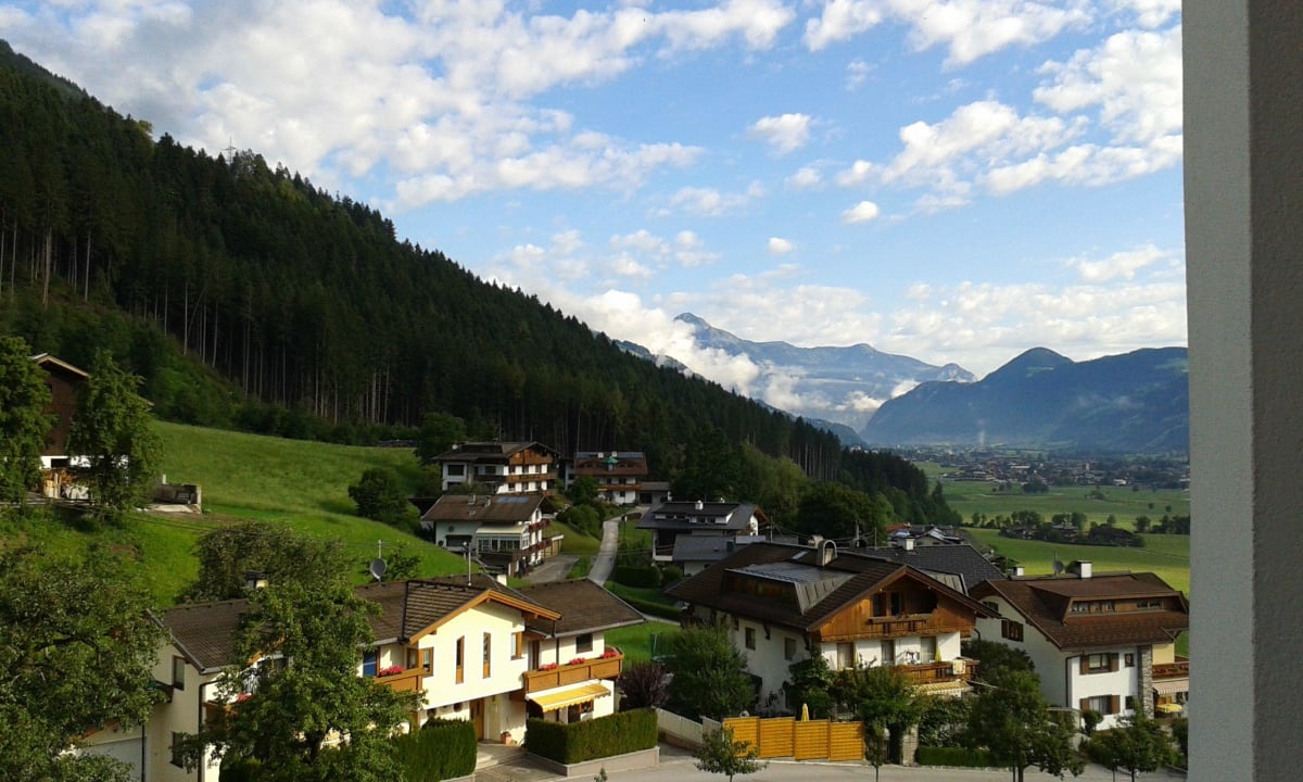 Zimmerblick ins Tal Platzlhof - Mein Hotel im Zillertal