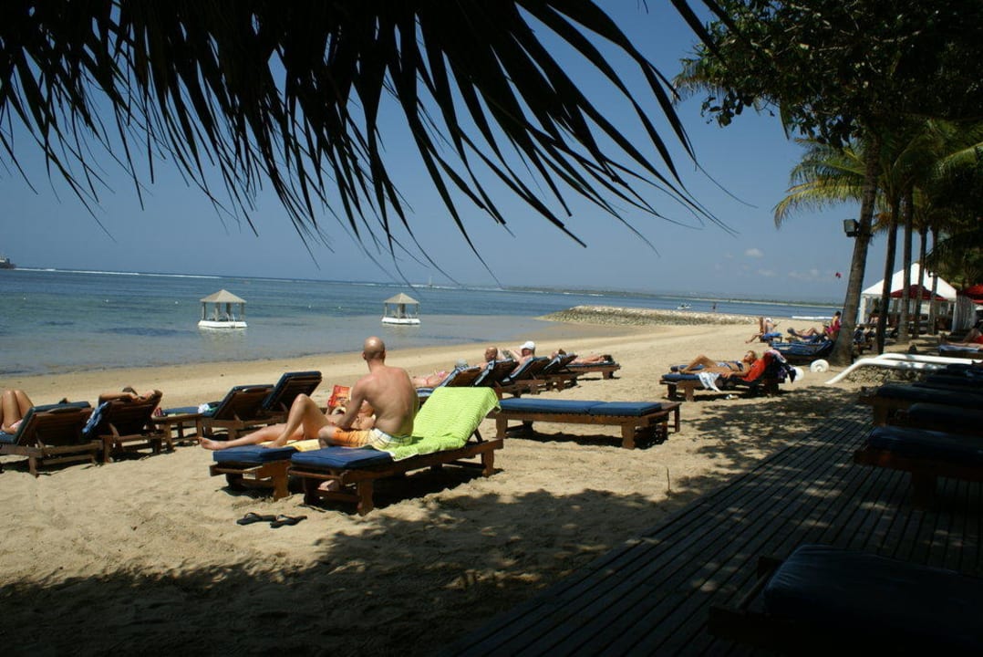 Strandimpression Puri Santrian