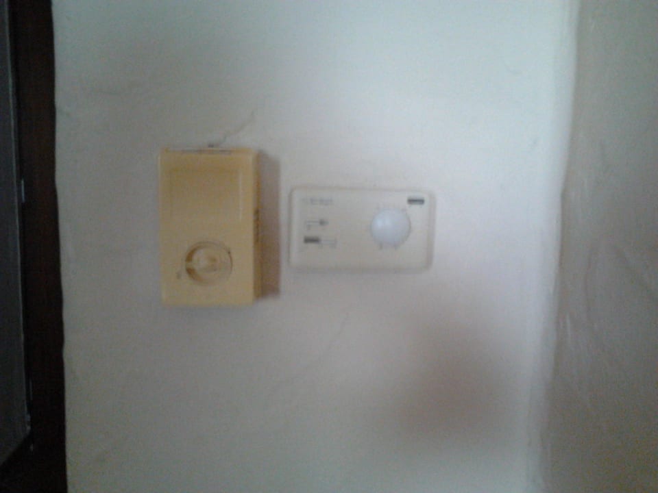 Vergilbte Schalter db San Antonio Hotel + Spa